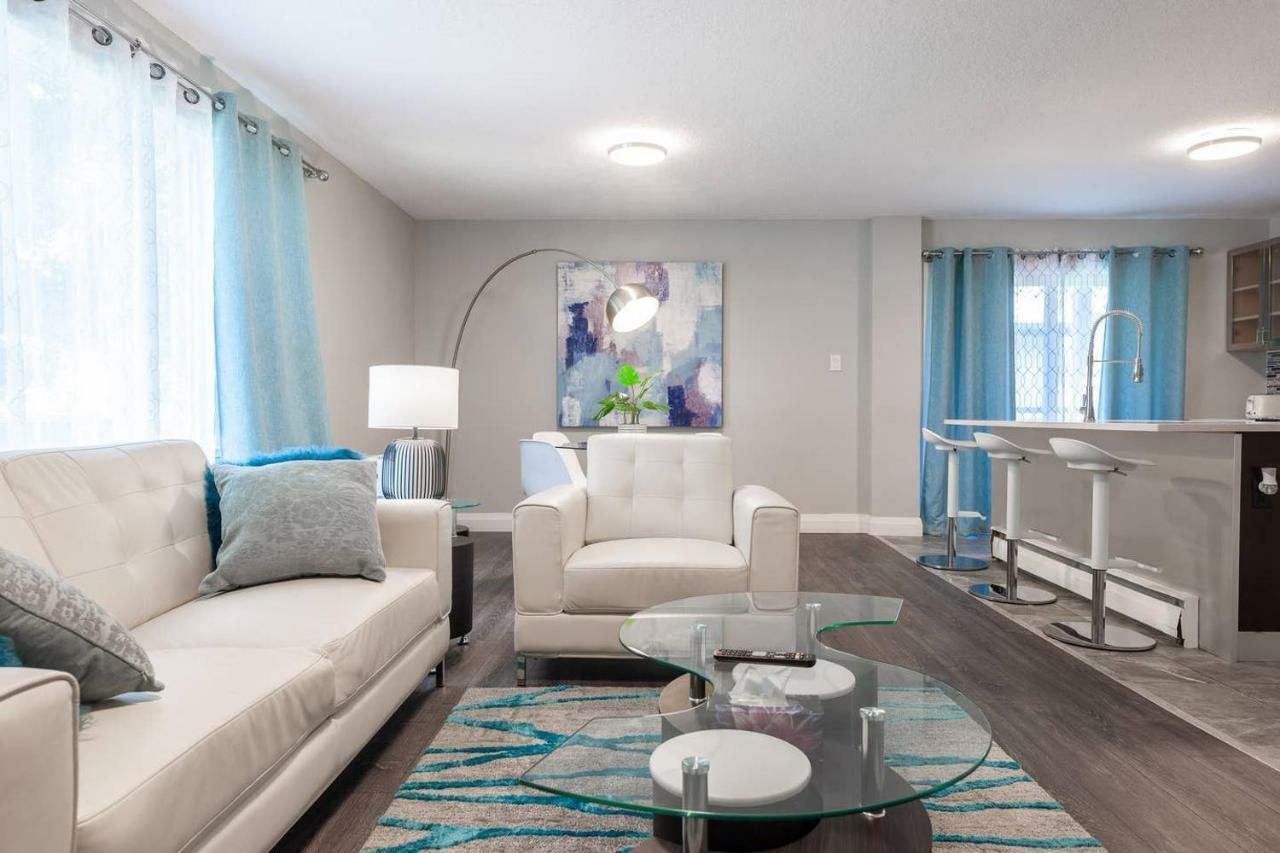 Entire 2 Bedroom Apartment Uptown Waterloo - E2 Bagian luar foto